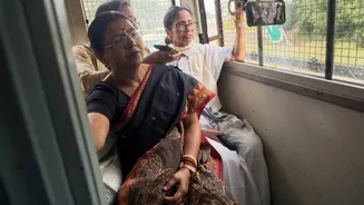 Mamata Banerjee detained during protest against Chief Election Commissioner