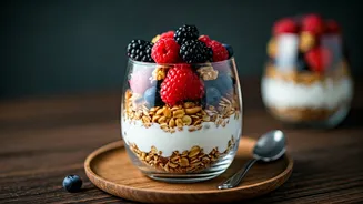 This Aesthetic Muesli Greek Yogurt Parfait Is Elite