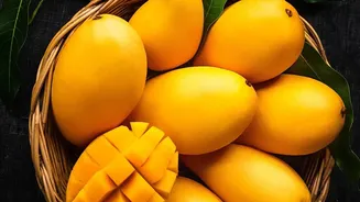 India's Mango Mania Turned Delivery Carts Bright Yellow This Summer