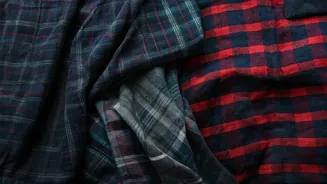 5 Chic Ways Celebs Rock Flannel Shirts: Your Ultimate Styling Guide