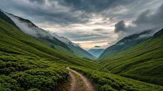 Indian Travellers Want Cloudy Views Without Bad Surprises