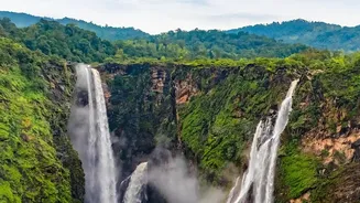 Rainy Season Packing Guide Lists 10 Must-Carry Items For Stress-Free Monsoon Trips