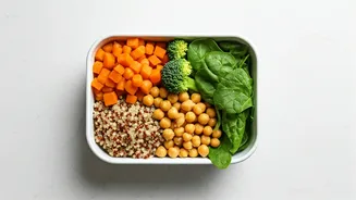 Your Busy Workday Needs These Protein-Rich Veg Lunches