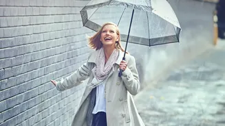 Four Easy Styles for Frizz-Prone Monsoon Days Suited to Busy Rainy Mornings