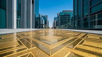 Gold District In Dubai Prepares A Walkway With A Golden Surface