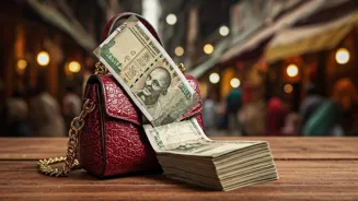 Indian Models Expose Low Pay: Rs 15-20K