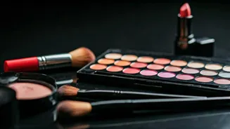 Durga Puja: Get Glam with These Makeup Tips.