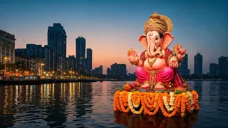 Ranbir and Neetu celebrate Ganpati Visarjan