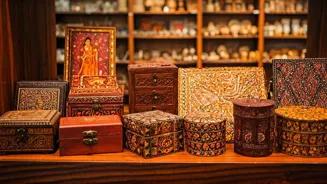 Find Unique Souvenirs in Delhi's Best Shops