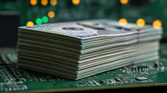 Trump's H-1B Fee Hike: What's the Buzz?