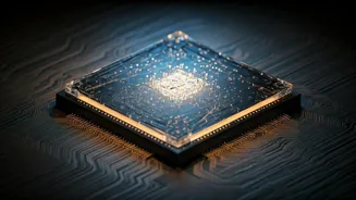 Hybrid Networks Boost Quantum Computing Power