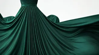 London Fashion Week Shows Trends and Revival