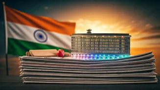 India Revamps Expressway System, Plus Other News