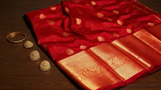 Shraddha Kapoor Stuns in Saree: A Style Guide