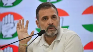 Rahul Gandhi Resists Stray Dog Ban