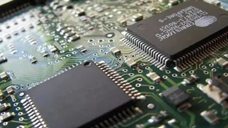 Govt clears semiconductor projects worth ₹4K crore