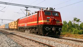 Train Derailment Disrupts Mumbai Rail Traffic