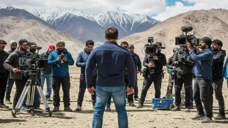 Salman’s pic from Battle of Galwan set goes viral