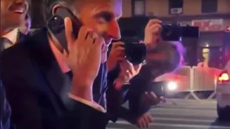 Macron Stopped In NYC To Let Trump’s Convoy Pass