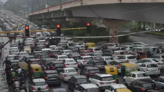 Bengaluru Traffic Disrupted by Flooding