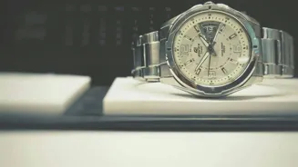 Can You Wear a Watch in UPSC Mains Exam?
