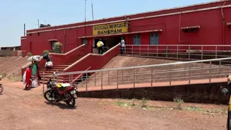 India's Tiniest Train Station Has Few Trains