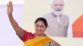 Delhi CM Rekha Gupta ATTACKED at her residence
