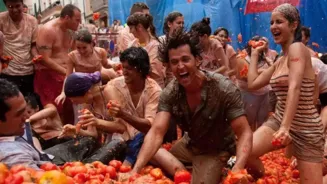 Spain's Tomato Fight Attracts Many Travellers