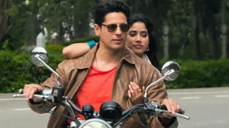 Reviewers Praise Sidharth & Janhvi's Chemistry