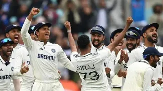 #PlayOfTheDay: Team India's winning moment at Oval