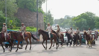 No drones, 10k cops: Delhi gears up for I-Day
