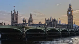 UK Warns Students: Don't Abuse Asylum System