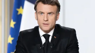 Macron: Putin Is Using Trump, White House Defends