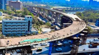Mumbai SCLR Extension Traffic Halted Quickly