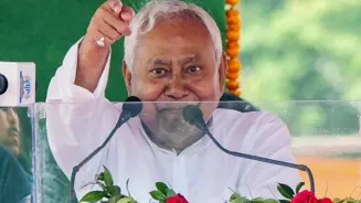 Bihar CM Offers Unemployed Graduates Money