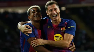 Yamal leads Barcelona’s rise to the top of La Liga