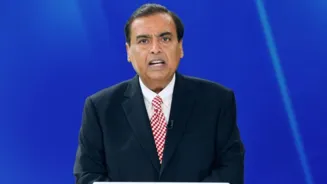 Reliance To Build Mega Solar Plant In Gujarat