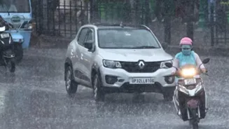 No Relief! Heavy Rains Pound UP; 12 Dead In 24 Hrs