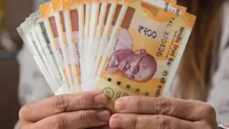 Savings Rates Stay Low: Here's Why