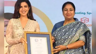 Nimrat Kaur Receives Shakti Award in Delhi