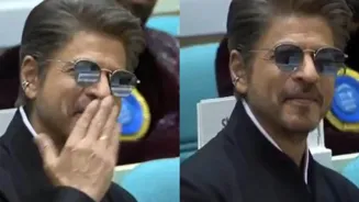 Shah Rukh Khan Honored at Film Awards