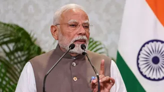 PM Modi Launches Bengaluru Metro, Trains