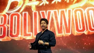 SRK: Hard work guarantees success for Aryan