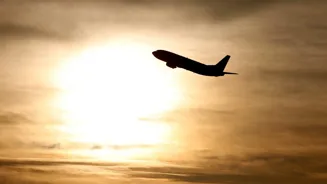 Pakistan extends airspace ban for Indian flights