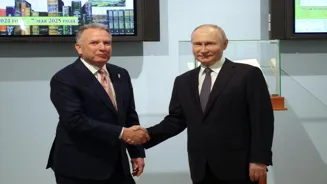 US and India Officials in Moscow: Meeting Soon?