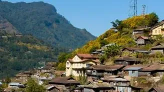 Arunachal DyCM Discusses GST Merits with Traders