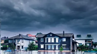 Srinagar Floods Force Evacuation of 200 Families