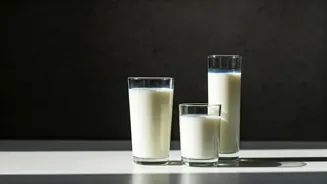 Is Whole, Low-Fat, or Skim Milk Best For You?