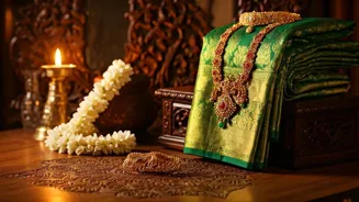 Ganesh Chaturthi: Get Celeb Ethnic Glam Look