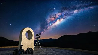 IN Stargazing Gear Guide: Binoculars, Telescopes